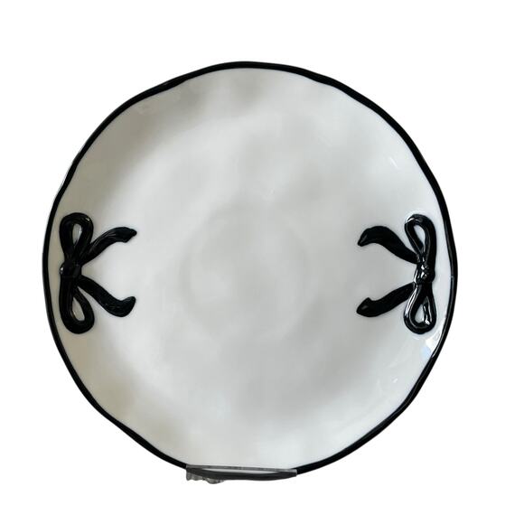 Hand Painted Coquette Black Bow Salad Plates 9in White Ceramic Set of 4 NEW - Picture 10 of 13